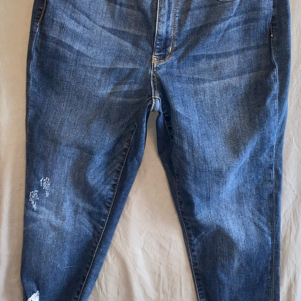 Judy Blue Medium Dark Blue Skinny Fit Capri Jeans